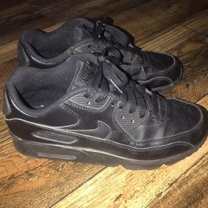 black nike air max